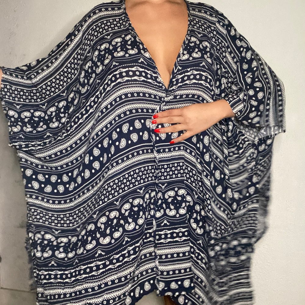 TENNIS Kimono. NEW